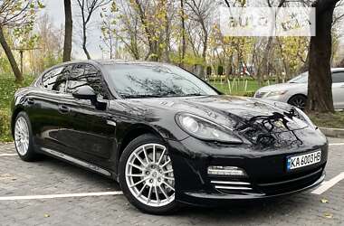 Porsche Panamera 2011