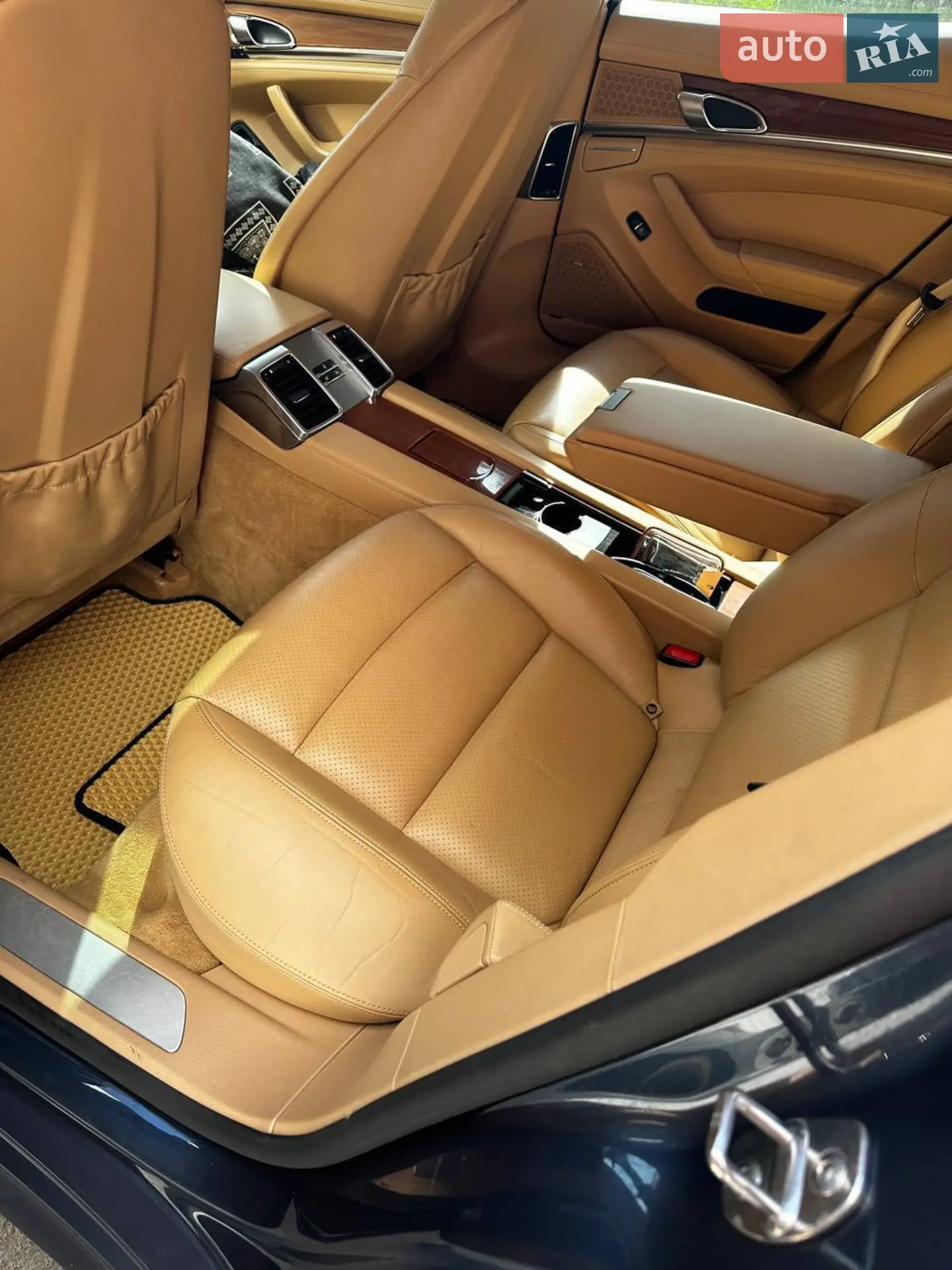 2012 Porsche Panamera - мініатюра 16