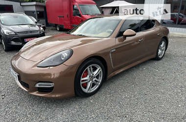 Porsche Panamera 2011