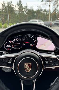 Фастбек Porsche Panamera 2018 в 