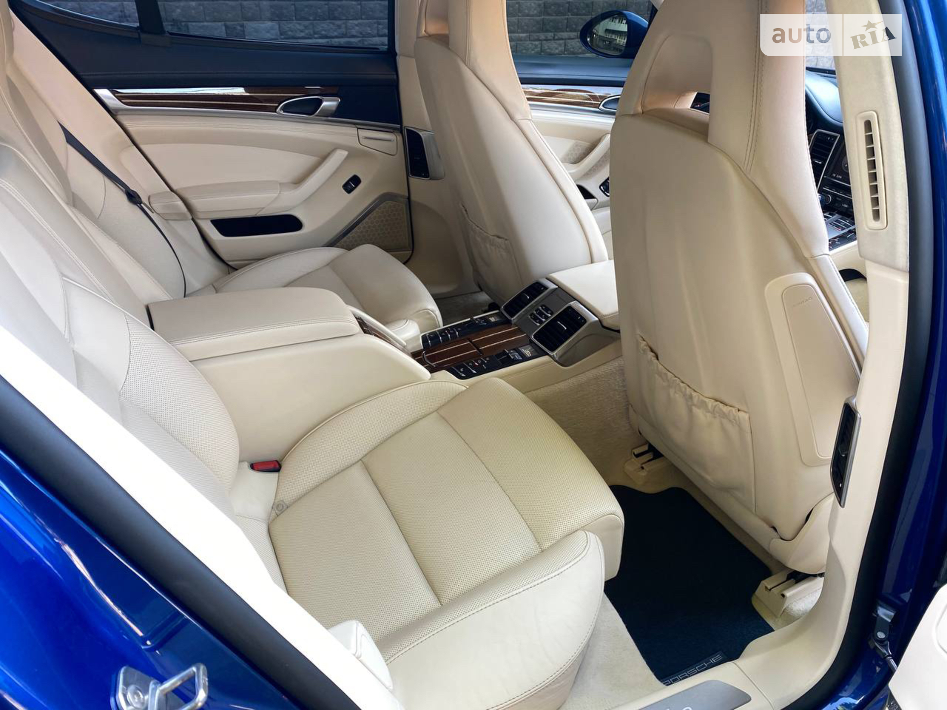 2011 Porsche Panamera - мініатюра 10