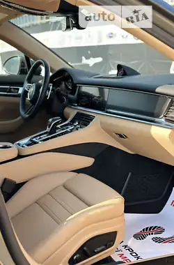 Porsche Panamera 2022