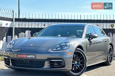 Porsche Panamera 2018