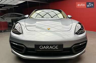 Фастбэк Porsche Panamera 2021 в 