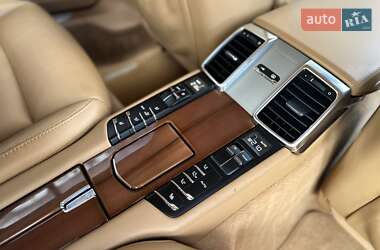 Фастбэк Porsche Panamera 2010 в 