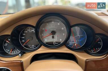 Фастбэк Porsche Panamera 2010 в 