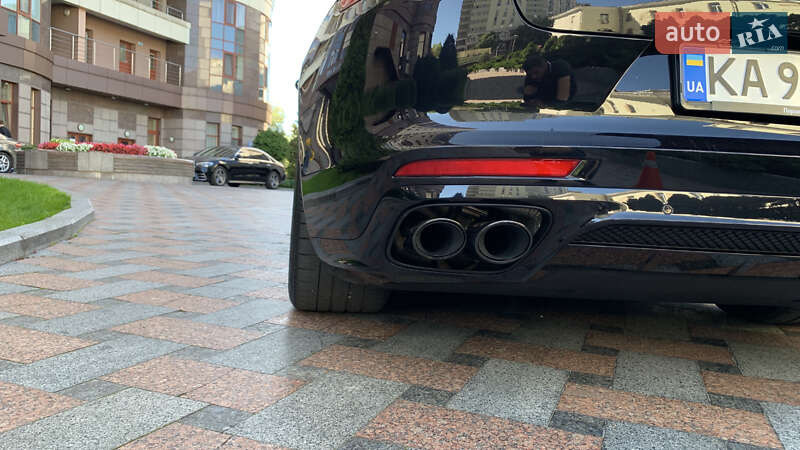 Фастбэк Porsche Panamera 2016 в Киеве