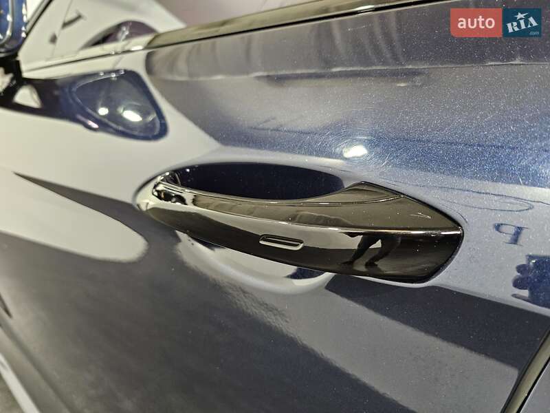 Фастбэк Porsche Panamera 2017 в Киеве