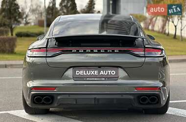 Фастбек Porsche Panamera 2023 в Києві