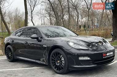 Porsche Panamera 2011