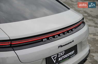 Фастбэк Porsche Panamera 2024 в Мукачево