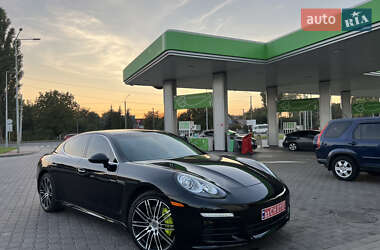 Porsche Panamera 2014