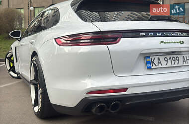 Фастбэк Porsche Panamera 2017 в 