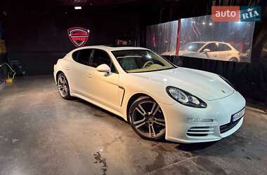 Porsche Panamera 2013 Porsche Panamera 2013