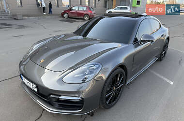 Porsche Panamera 2016