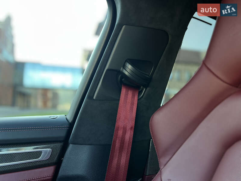 Фастбэк Porsche Panamera 2017 в Киеве