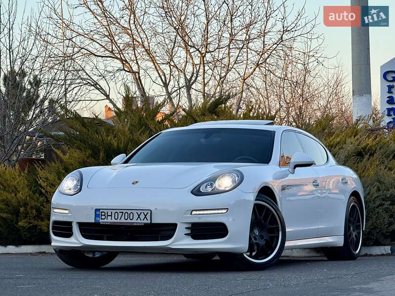 Фастбэк Porsche Panamera 2013 в Одессе фото 3 Фастбэк Porsche Panamera 2013 в Одессе