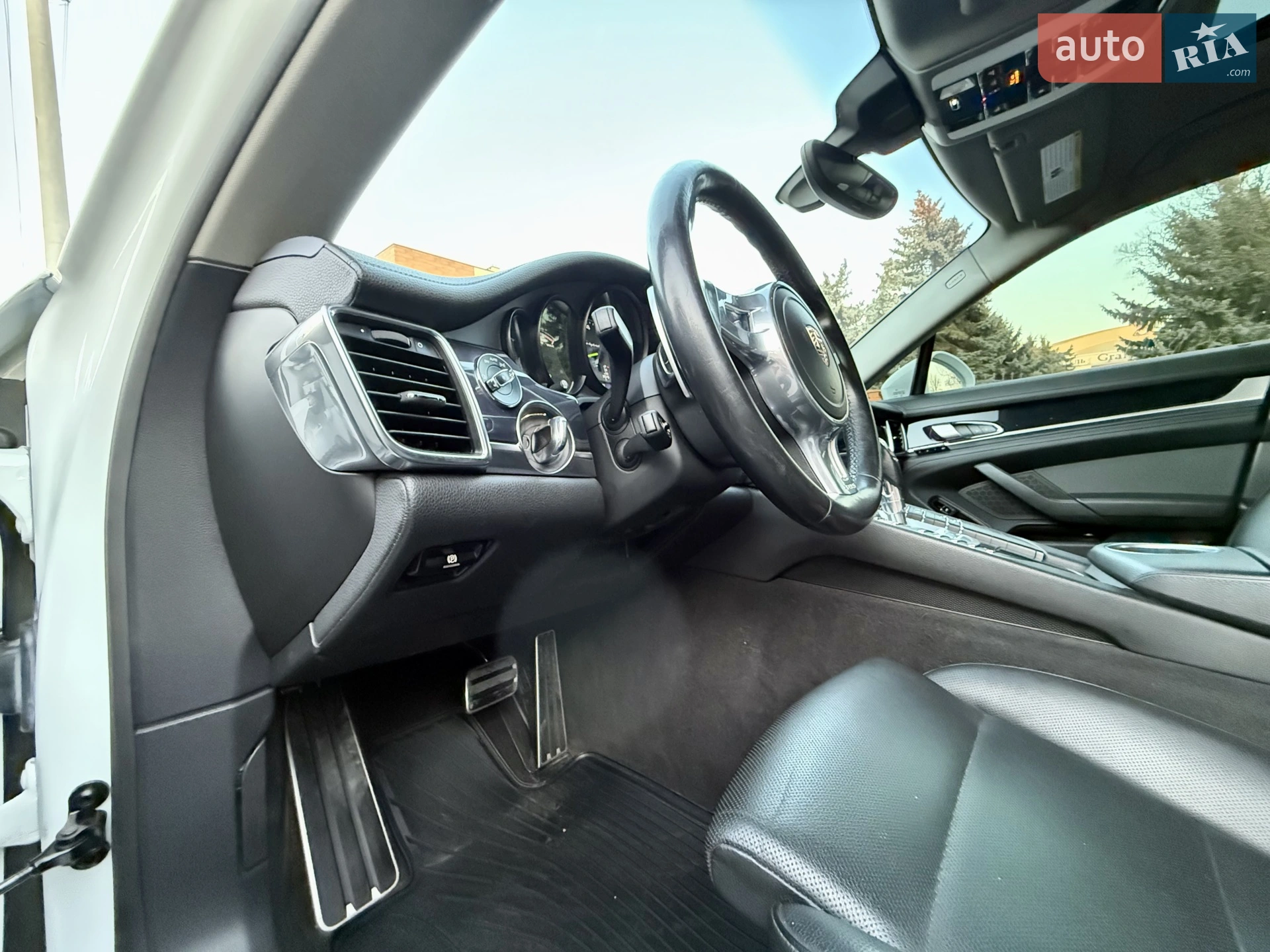 2013 Porsche Panamera - мініатюра 122