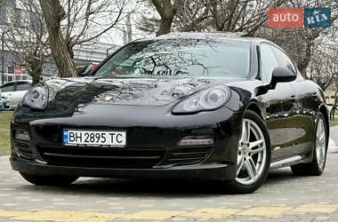 Porsche Panamera 2011