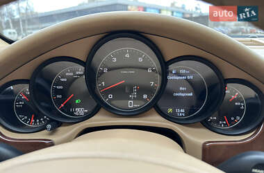 Фастбэк Porsche Panamera 2010 в 