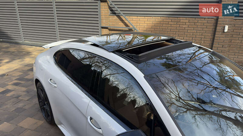 Фастбэк Porsche Panamera 2021 в Ирпене