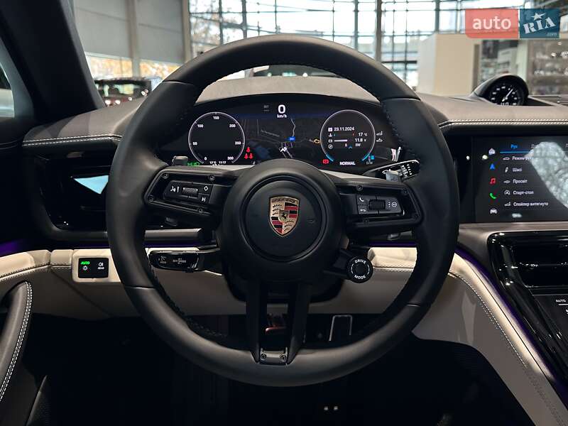Фастбэк Porsche Panamera 2024 в Одессе
