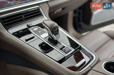 Фастбэк Porsche Panamera 2017 в 