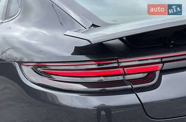 Фастбэк Porsche Panamera 2017 в 