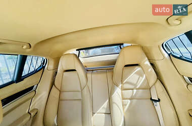 Фастбэк Porsche Panamera 2010 в 