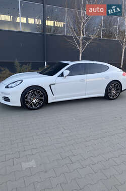 Porsche Panamera 2015 Porsche Panamera 2015