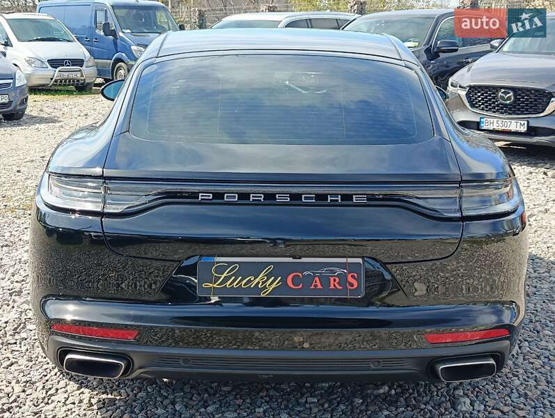 Фастбэк Porsche Panamera 2022 в Одессе
