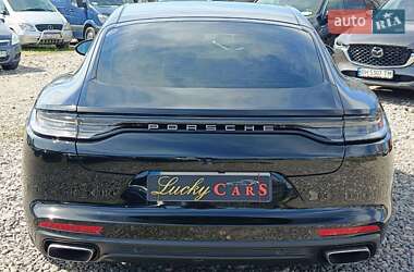Фастбэк Porsche Panamera 2022 в 