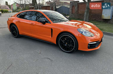 Фастбек Porsche Panamera 2021 в 
