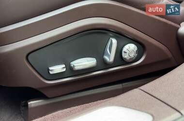 Фастбэк Porsche Panamera 2020 в 