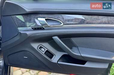 Фастбек Porsche Panamera 2012 в 