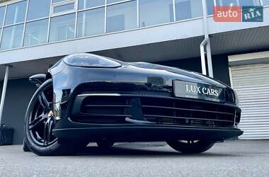 Фастбэк Porsche Panamera 2020 в 