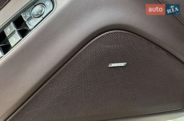 Фастбэк Porsche Panamera 2013 в 