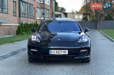 Фастбэк Porsche Panamera 2010 в Киеве