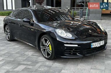 Porsche Panamera 2013 Porsche Panamera 2013