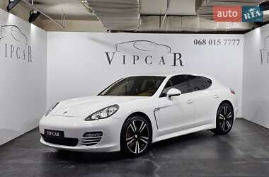 Фастбэк Porsche Panamera 2010 в Киеве