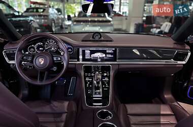 Фастбек Porsche Panamera 2021 в 