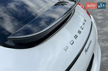 Фастбэк Porsche Panamera 2012 в 