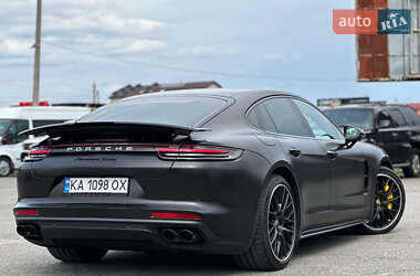 Фастбэк Porsche Panamera 2017 в 
