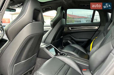 Фастбэк Porsche Panamera 2017 в 