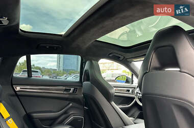 Фастбэк Porsche Panamera 2017 в 