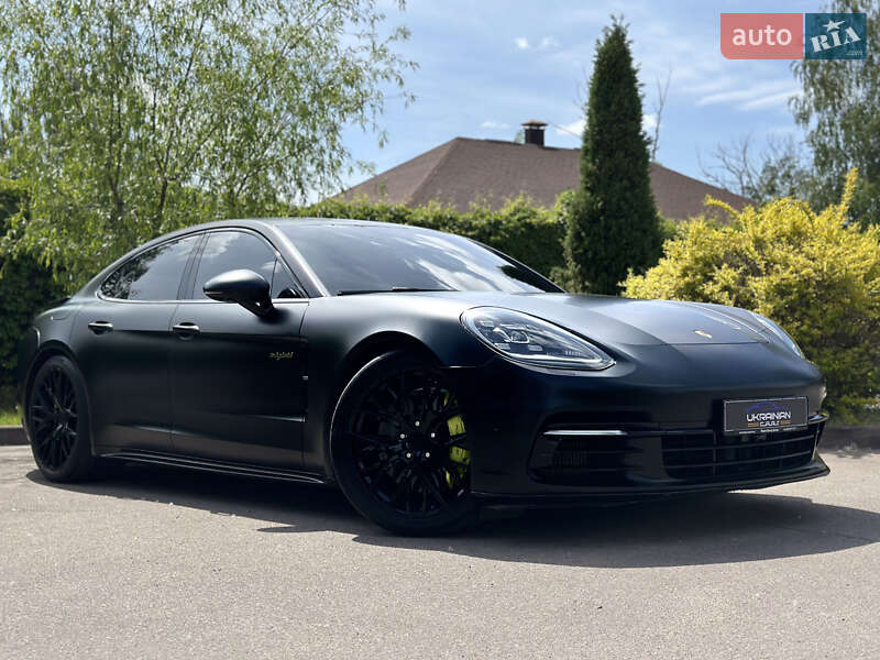 Универсал Porsche Panamera 2017 в Днепре