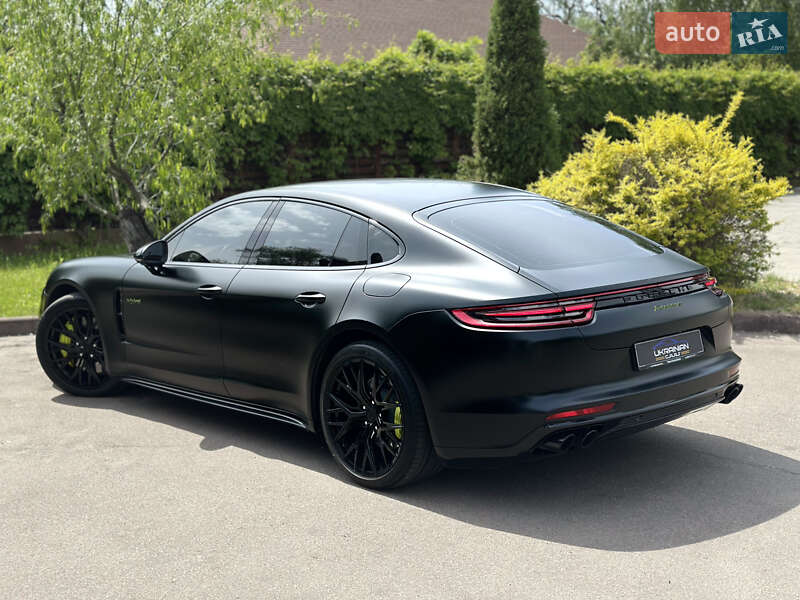 Универсал Porsche Panamera 2017 в Днепре