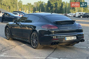 Фастбэк Porsche Panamera 2014 в 
