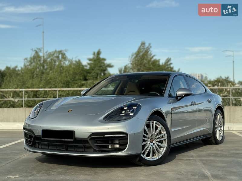 Фастбек Porsche Panamera 2021 в 