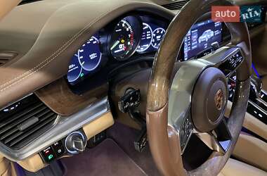 Фастбек Porsche Panamera 2018 в 